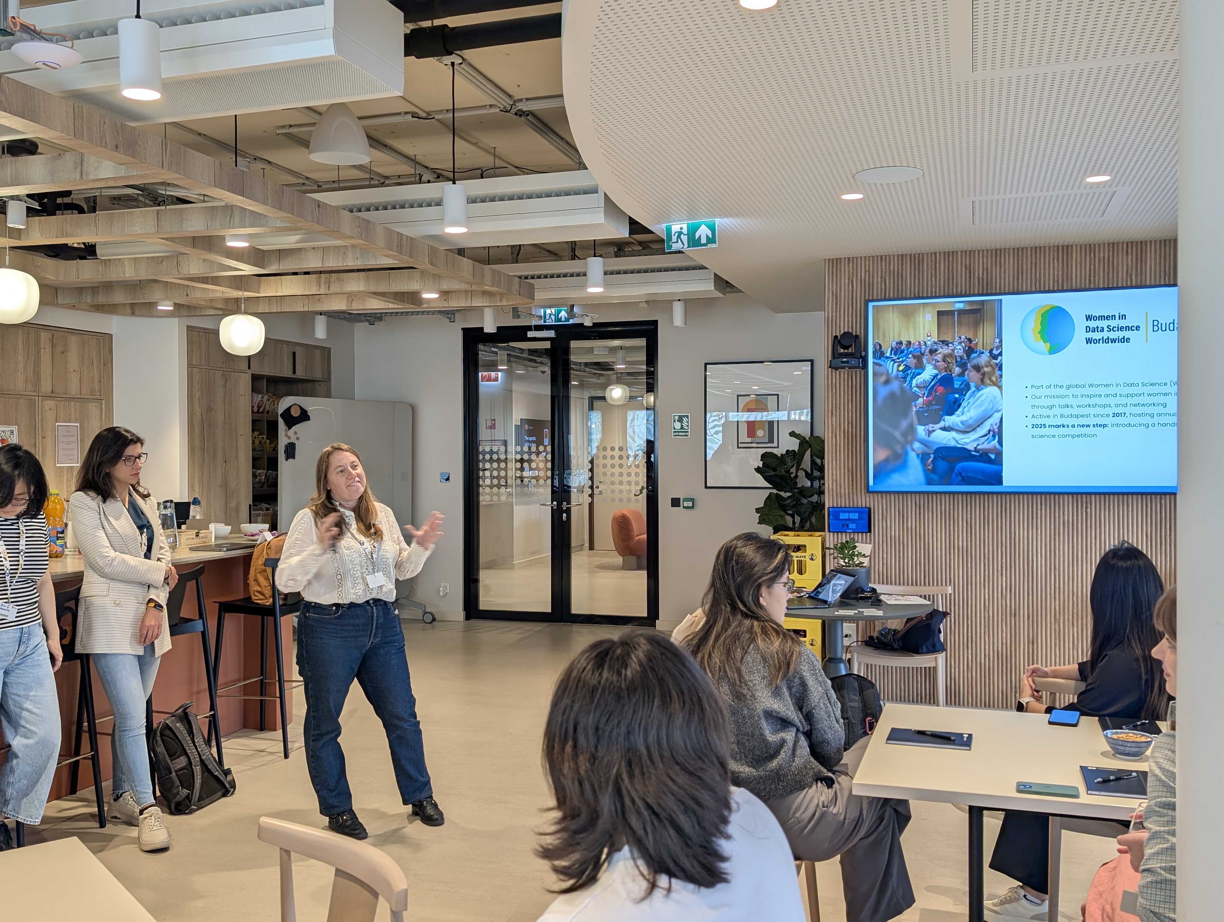 Sesión de WiDS Budapest Datathon
