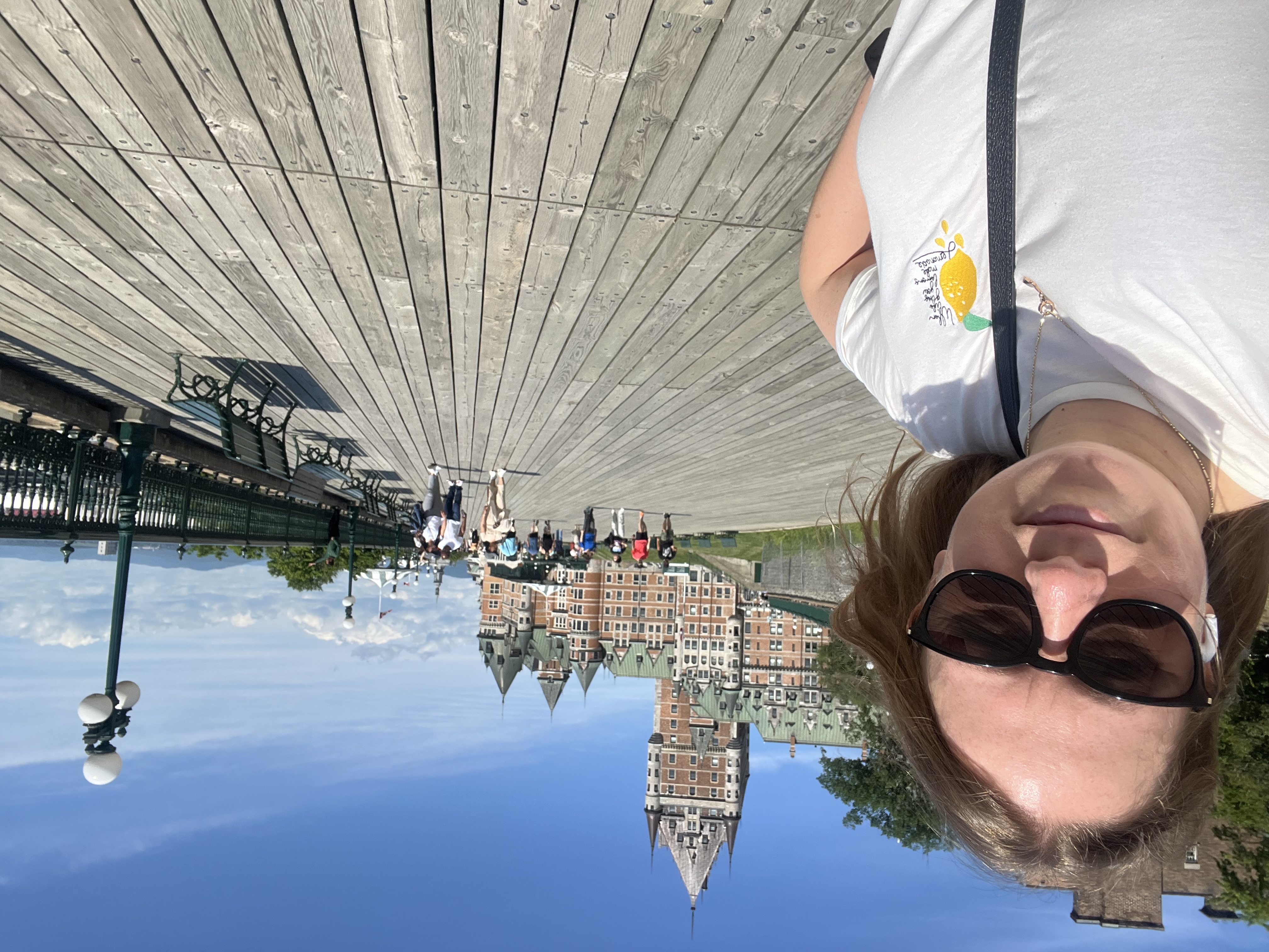 Conference photo at NetSci 2024 in Quebec